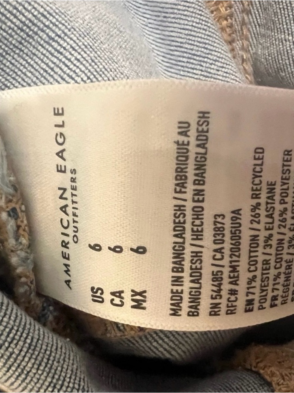 American Eagle denim mini dress. Size 6 - Picture 4 of 4